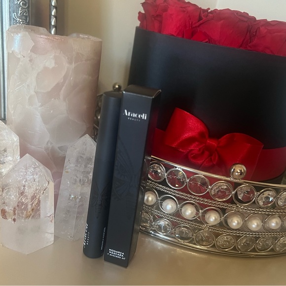 Araceli Beauty Monarca Mascara Black - Picture 4 of 5